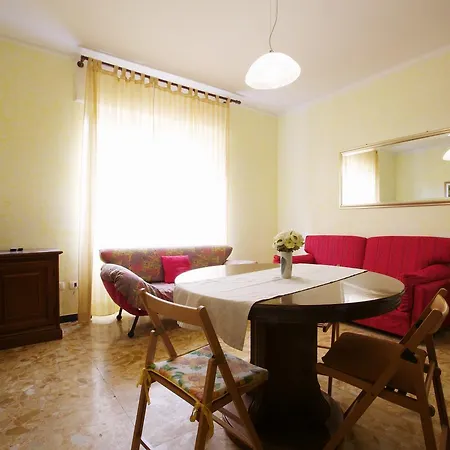 The Bridge Apartment *